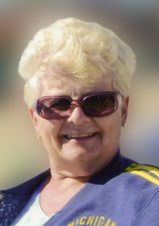 Obituary of Linda J. Collins Molnar Funeral Homes Southgate, Wy...